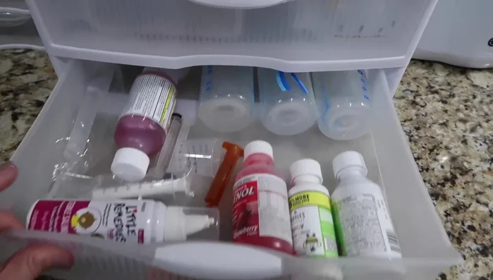 Organize other items: Use a third drawer for medication, syringes, and other miscellaneous items.