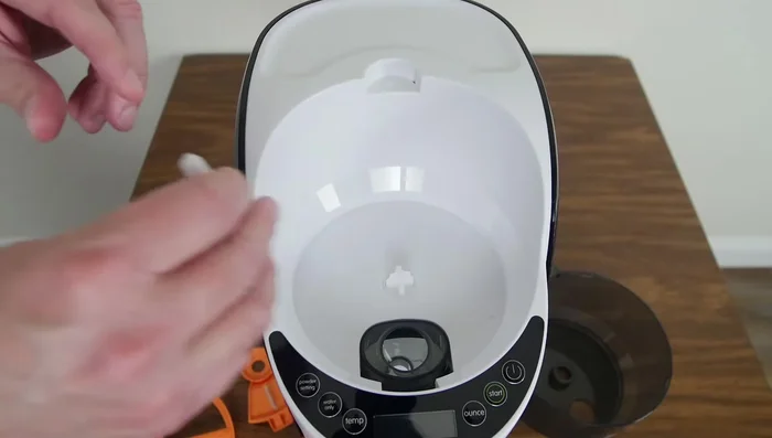 Clean all disassembled parts.