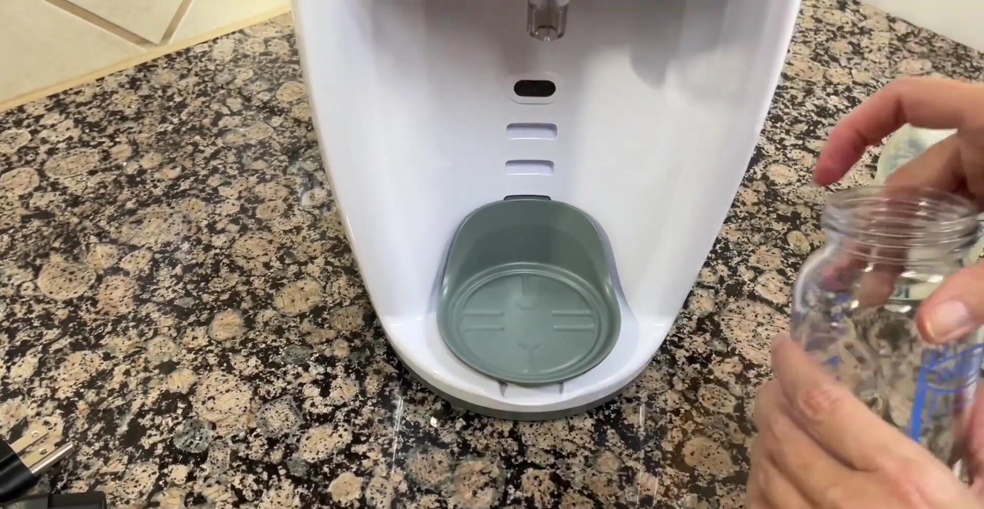 Different baby bottles placed on the adjustable bottle tray