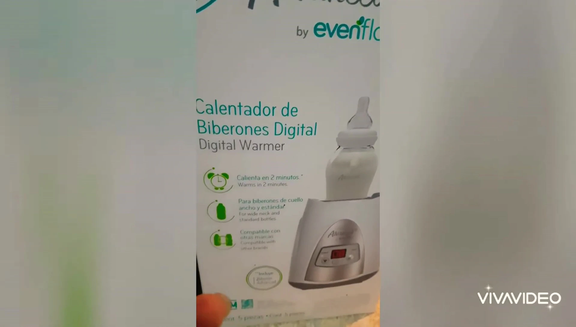 Image showing the contents of the Evenflo Advanced Bottle Warmer box