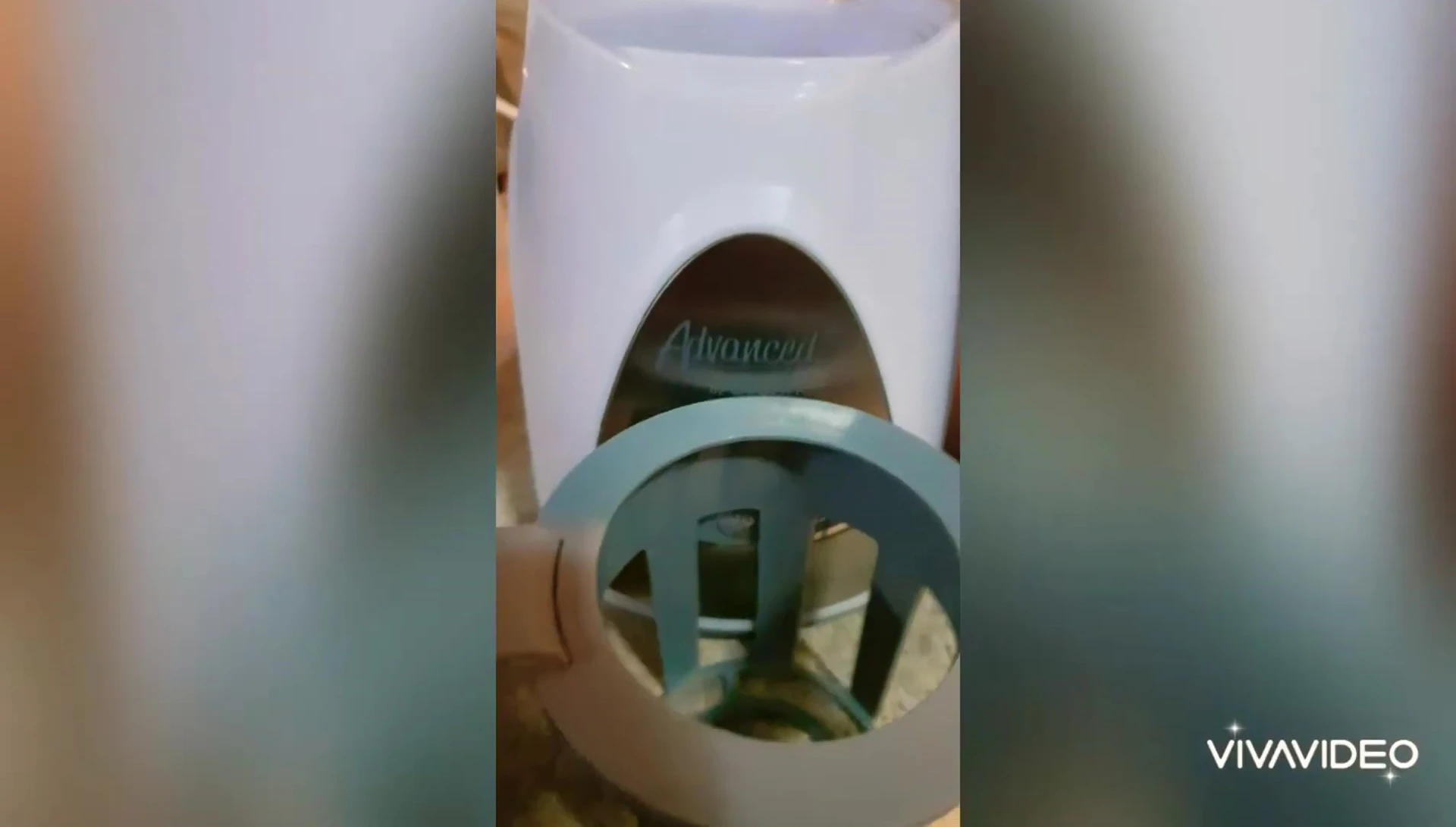 Close-up of the bottle holder and its adaptable components