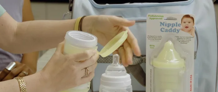 Place the used, dirty nipple and collar into the bottom compartment.