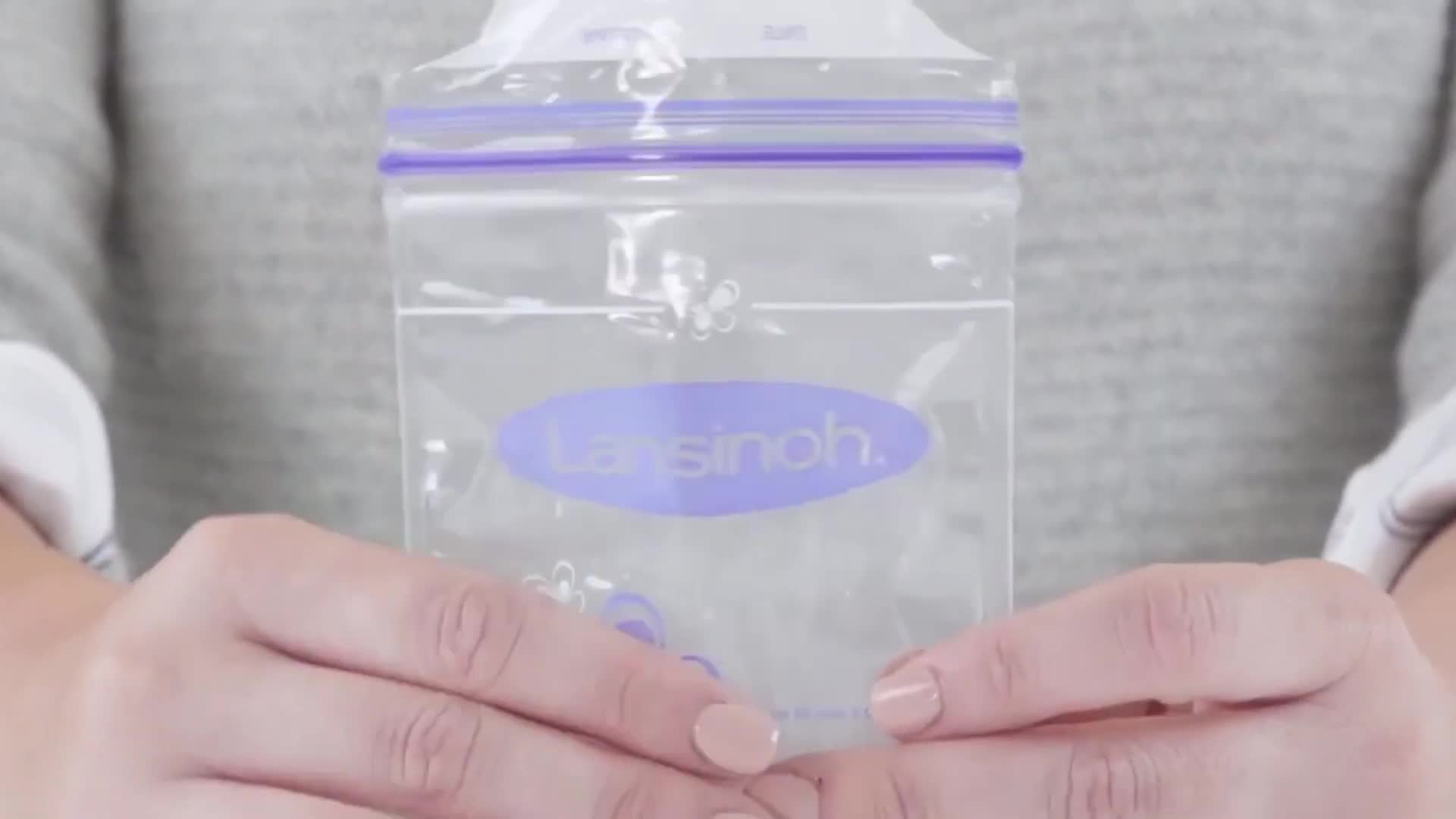 Demonstration of squeezing air out of the bag.
