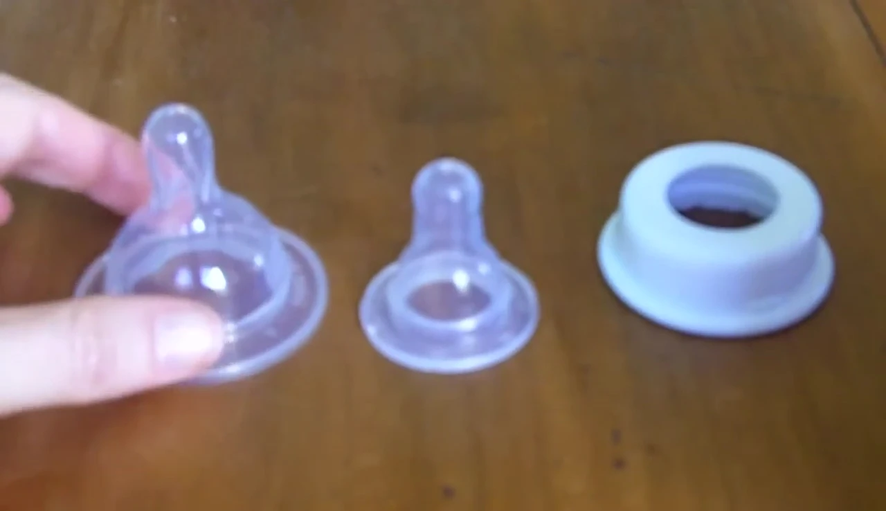 Close-up comparison of wide-neck and narrow-neck bottle teats.