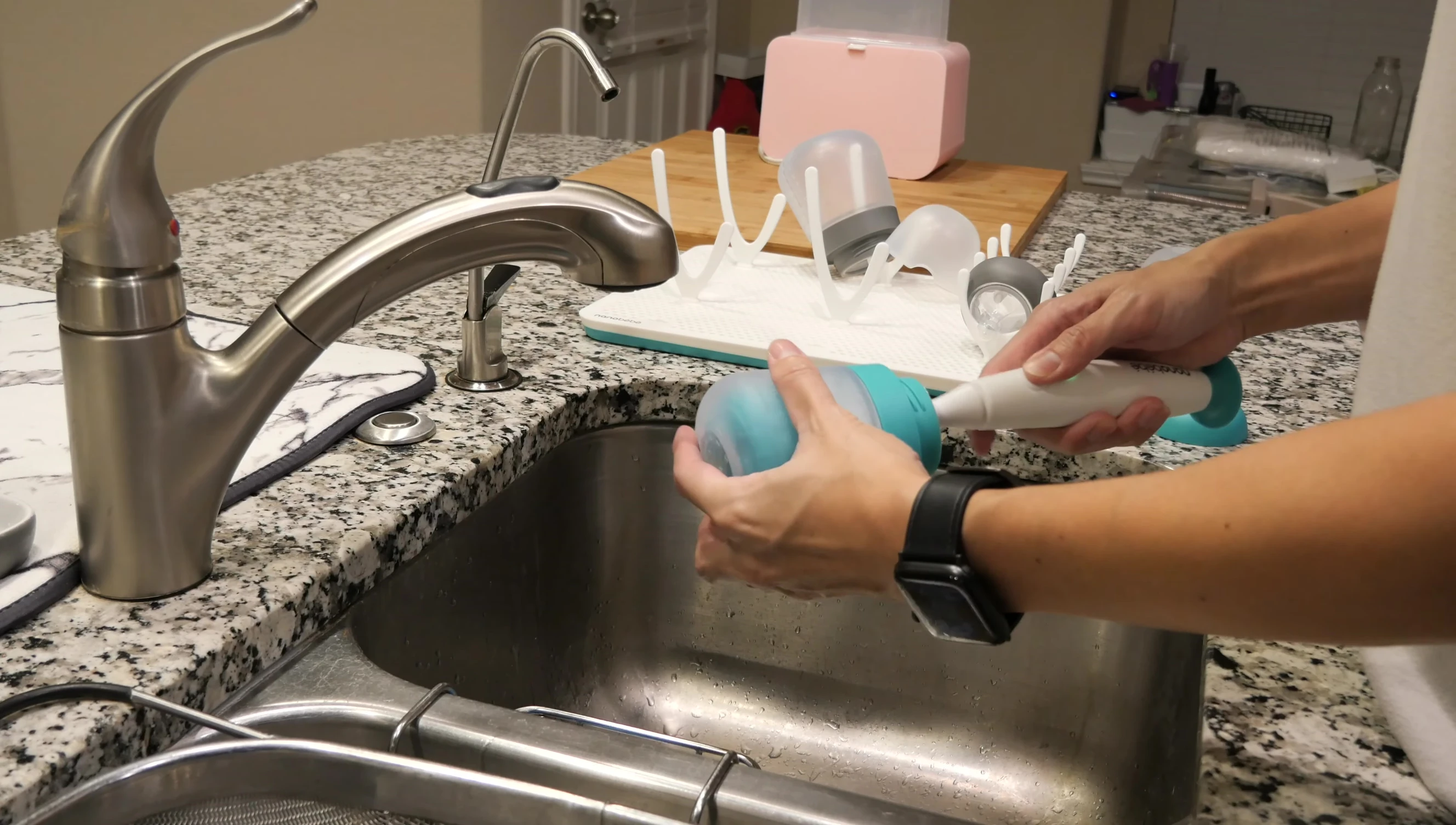 The Nanobebe E-brush electric baby bottle brush.