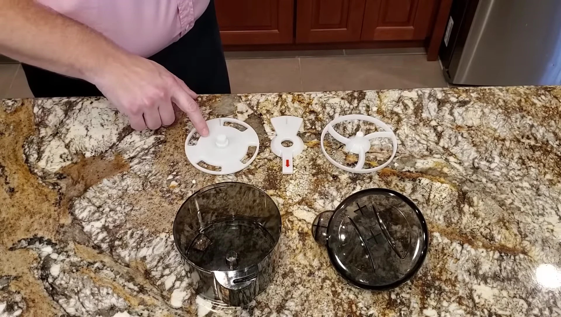 Inserting the powder box and feeding carousel.