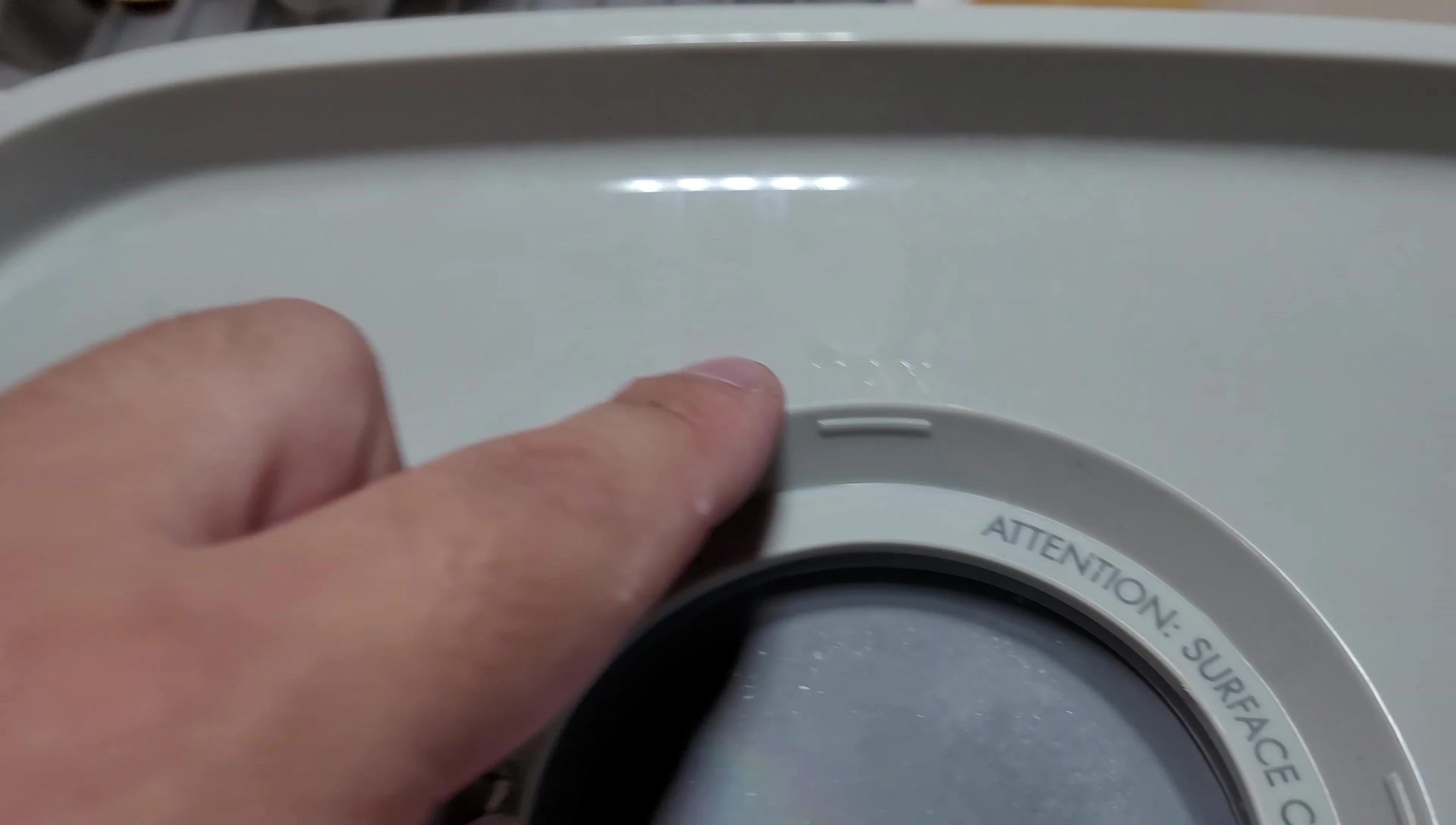 Filling the sterilizer with water